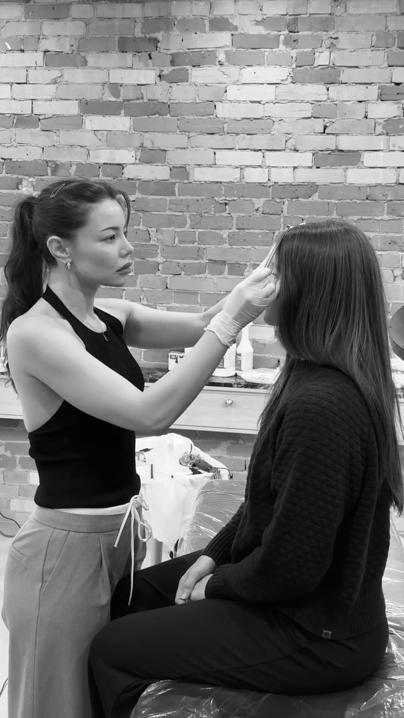 Catherine working with a client in her studio